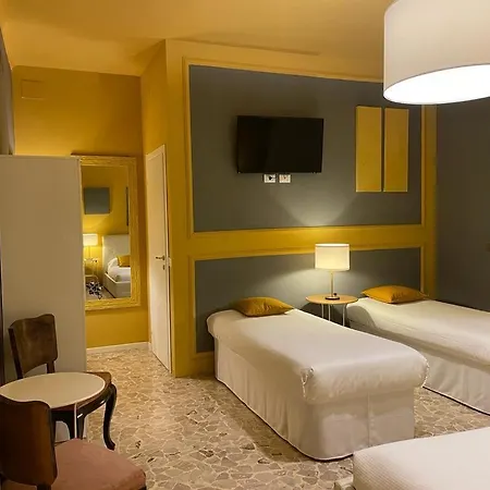 Central Suite Bed&Breakfast 住宿加早餐酒店 3*