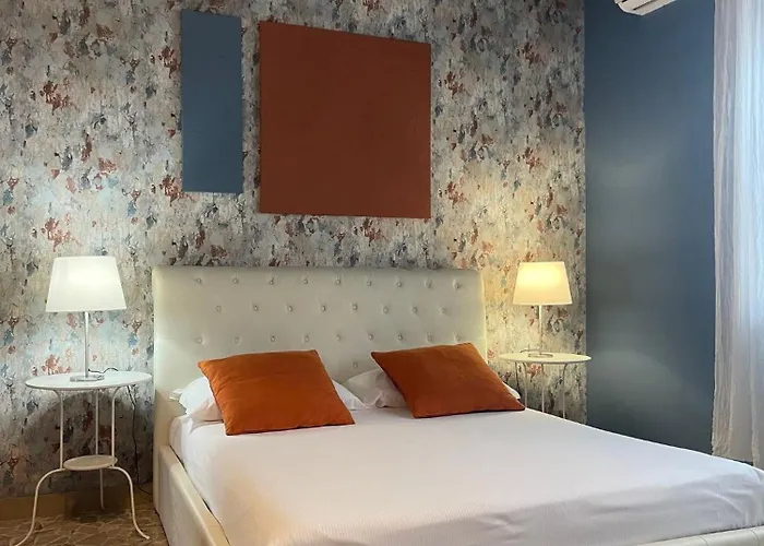 Central Suite Bed&Breakfast 3* Bologna