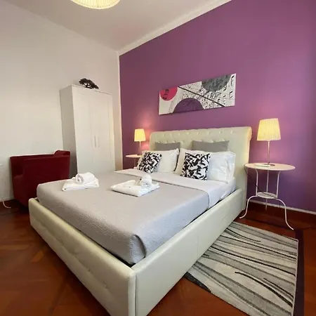 Central Suite Bed&Breakfast Oda ve Kahvaltı Bolonya