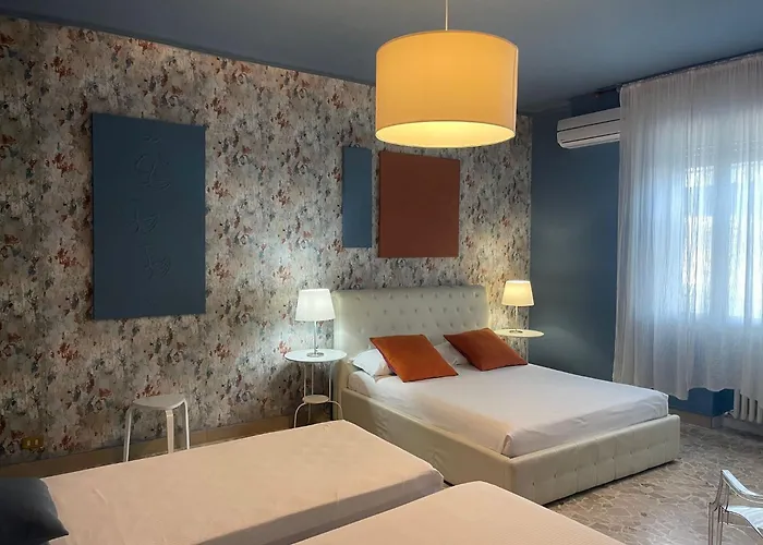 Central Suite Bed&Breakfast Alojamento de Acomodação e Pequeno-almoço 3*